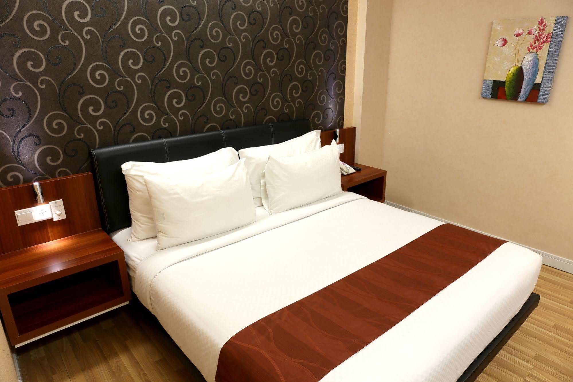 Citihub Hotel Yogyakarta Exterior foto